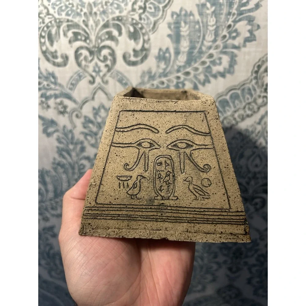 Rare‎ Ancient Egyptian Antiquities Unique Stone Box Pharaonic Egyptian BC Decor